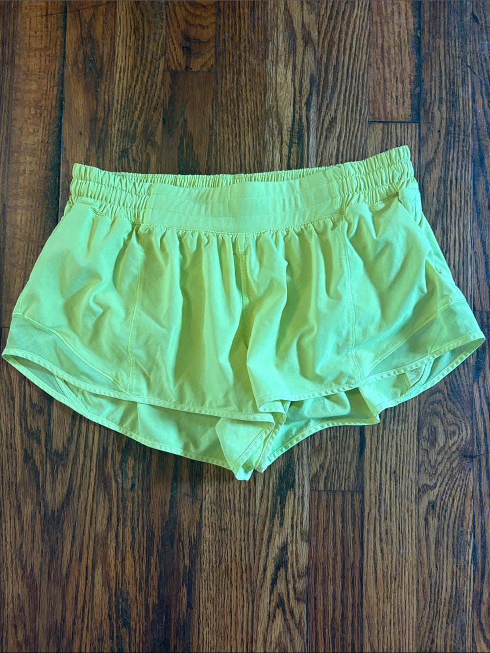 🎉Lululemon athletica Lime Green Athletic Shorts